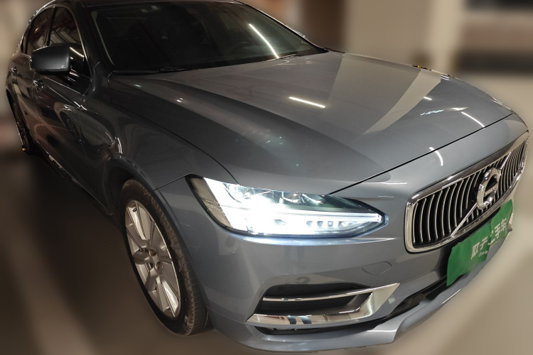 沃尔沃S90 2020款 改款 T5 智逸豪华版车身外观3