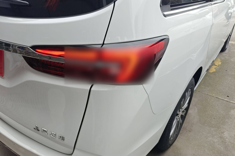 别克GL8 2023款 陆上公务舱 舒适型车身外观6001