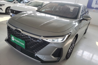 奇瑞 艾瑞泽8 2024款 1.6T DCT 卓越版