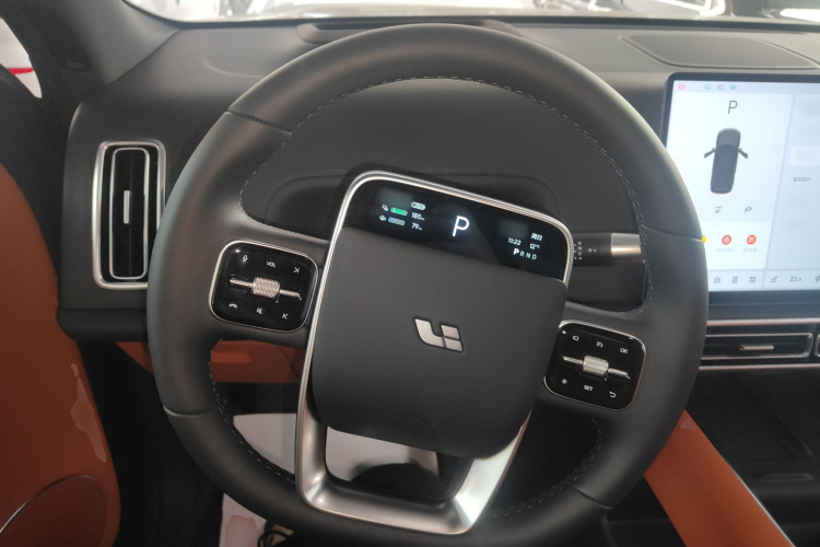 理想汽车 理想L9 2025款 Ultra 智能焕新版局部细节13