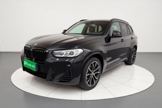 宝马X3 2022款 改款 xDrive30i 领先型 M曜夜套装