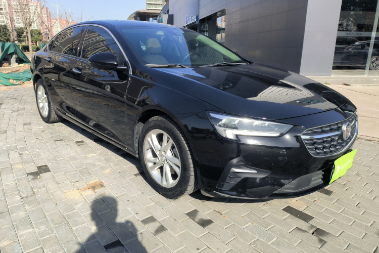 别克 君威 2021款 552T 精英型车身外观3