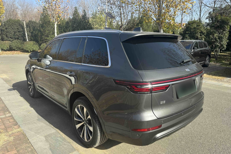 理想汽车 理想ONE 2020款 增程6座版车身外观6008