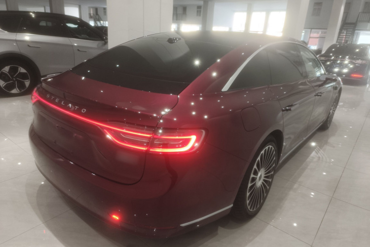 鸿蒙智行 享界S9 2025款 增程 Ultra车身外观7