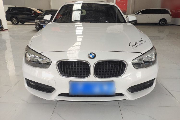 宝马1系(进口) 2018款 118i 领先型车身外观6001