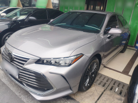 丰田 亚洲龙 2019款 2.0L XLE尊享版 国VI