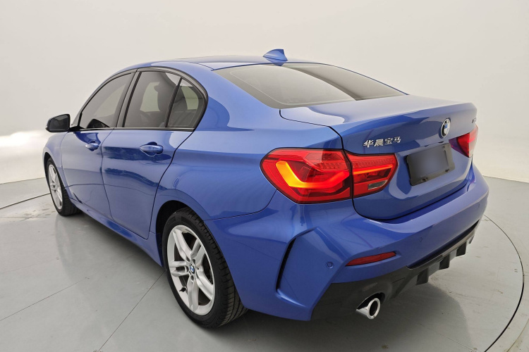 宝马1系 2019款 118i M运动套装车身外观6004