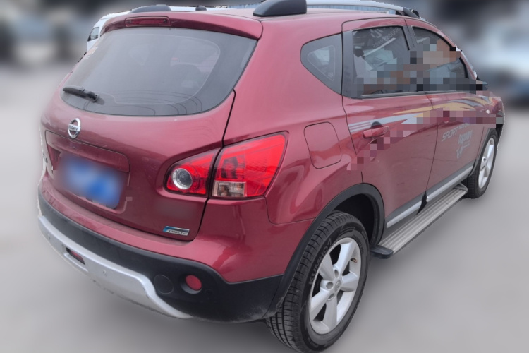 日产 逍客 2015款 2.0XL 酷火 CVT 2WD车身外观7