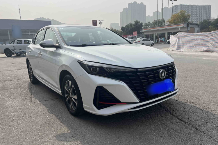 长安 逸动 2023款 畅享版 PLUS 蓝鲸NE 1.4T GDI DCT尊贵版车身外观6002