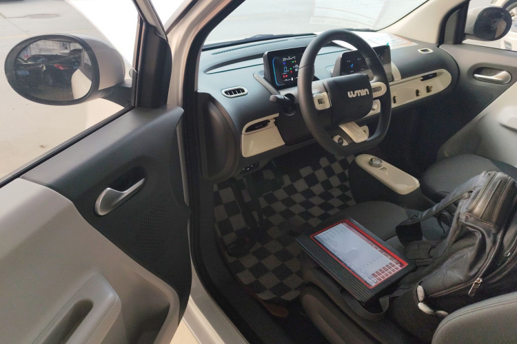 长安启源 长安Lumin 2022款 155km 清甜款中控内饰20