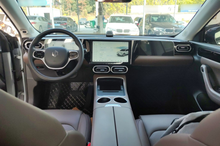 零跑汽车 零跑C11 2023款 纯电 500舒享版中控内饰7002