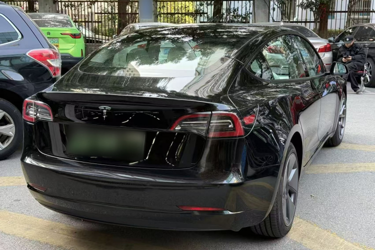 特斯拉 Model 3 2022款 后轮驱动版车身外观6005