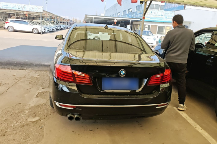 宝马5系 2014款 525Li 领先型车身外观6