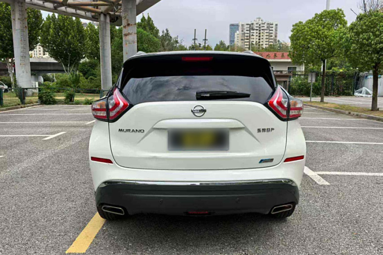 日产 楼兰 2021款 2.5L XE 两驱精英版车身外观6007
