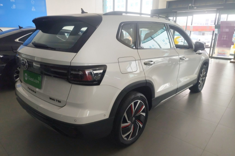 大众 途岳 2024款 300TSI 两驱月尊版车身外观7