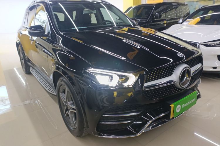 奔驰GLE 2020款 GLE 350 4MATIC 时尚型车身外观3