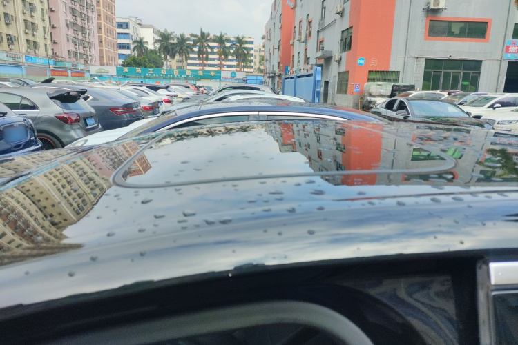 奔驰C级 2017款 改款 C 180 L 时尚型运动版局部细节57