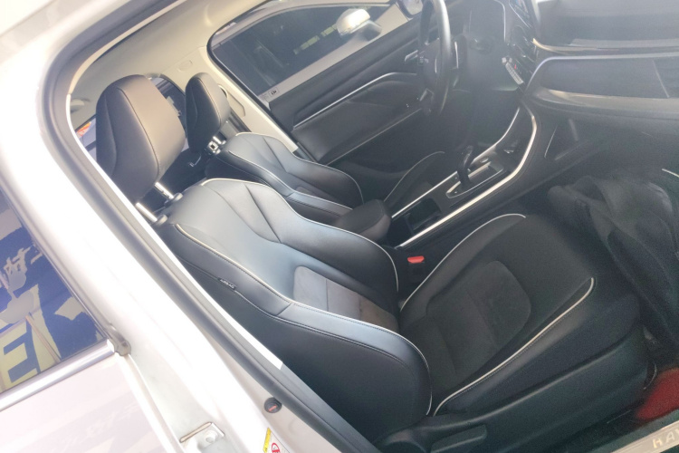 哈弗H6 2021款 国潮版 1.5T 自动冠军版局部细节41