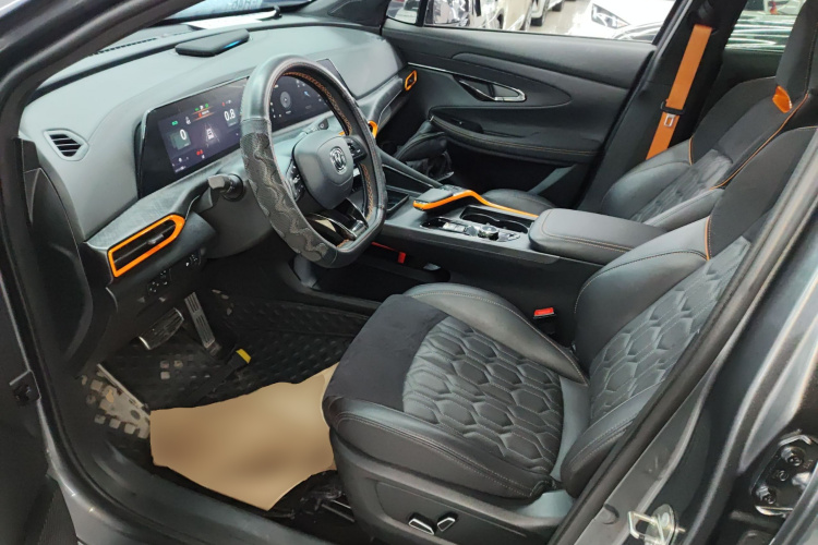 长安UNI-T 2022款 1.5T 运动版 尊贵型局部细节19