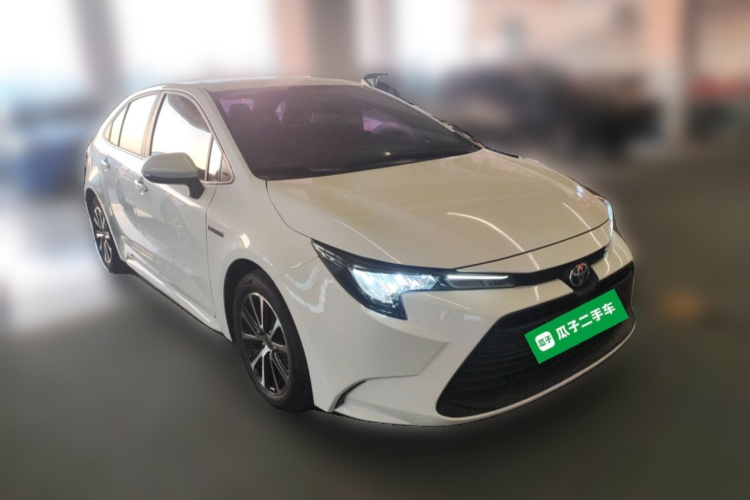 丰田 雷凌 2023款 智能电混双擎 1.8L 领先版车身外观6002