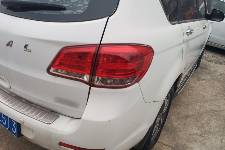 哈弗H6 2016款 升级版 1.5T 自动两驱精英型车身外观9