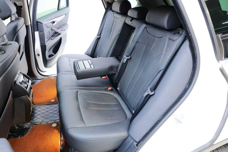 宝马X5(进口) 2019款 xDrive40i M运动套装中控内饰7009