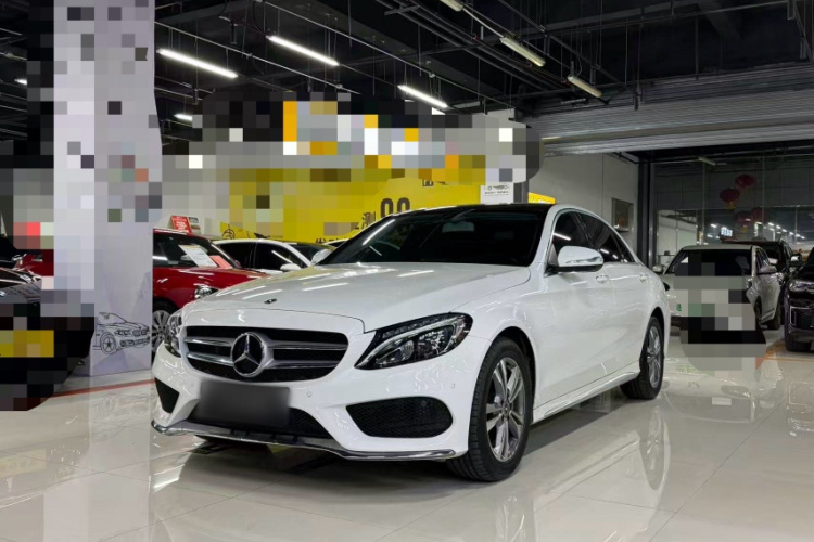 奔驰C级 2018款 C 200 L 运动版车身外观1