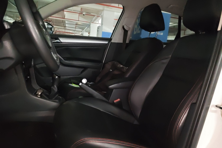 大众 宝来 2016款 1.6L 手动时尚型局部细节19