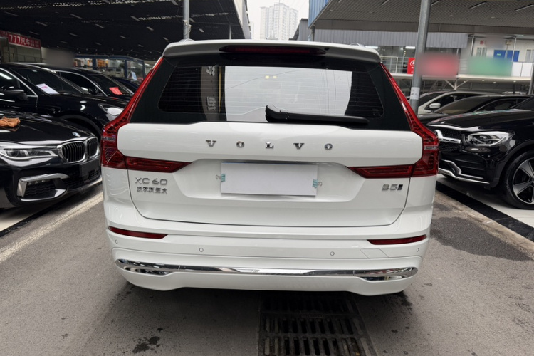 沃尔沃XC60 2024款 B5 四驱智远豪华版车身外观6004