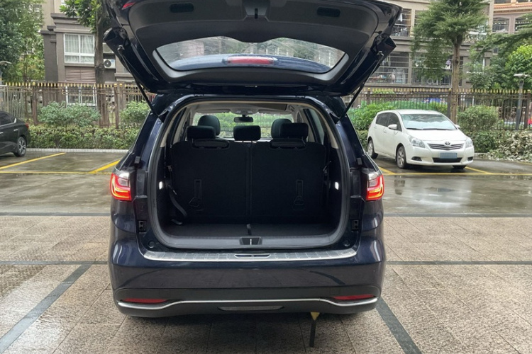 比亚迪 宋MAX 2017款 1.5T 自动智联精英型 7座中控内饰7008