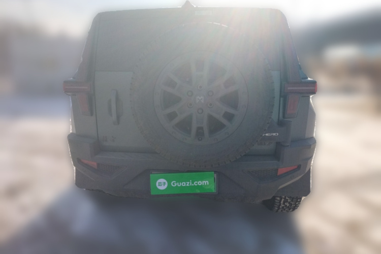 猛士917 2023款 增程基础版车身外观6