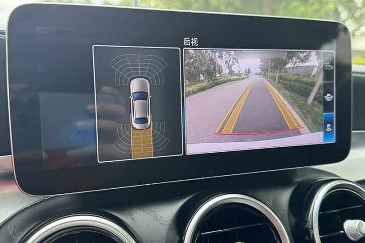 奔驰C级 2021款 C 200 L 时尚型运动版中控内饰7004