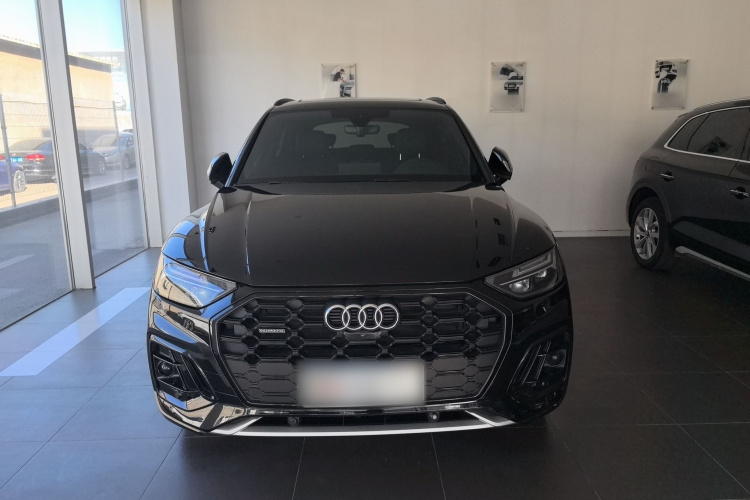 奥迪Q5L 2025款 40 TFSI 豪华动感型车身外观6001