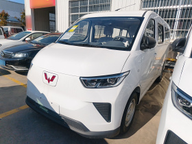 五菱汽车 五菱扬光 2025款 400km 客车版舒适型