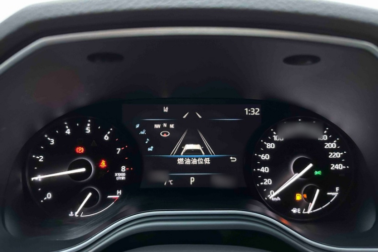 丰田 亚洲龙 2023款 2.5L 豪华版局部细节14