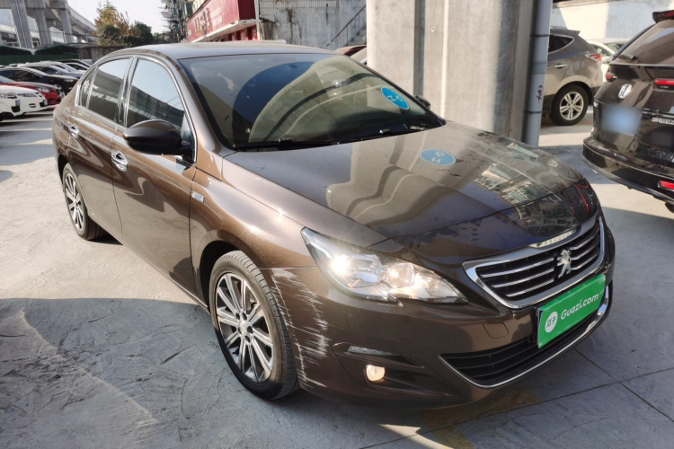 标致408 2016款 1.6T 自动豪华版车身外观3