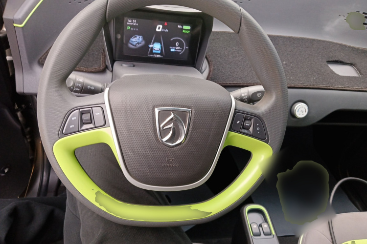 宝骏E100 2019款 250KM 智行版中控内饰13