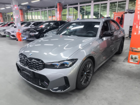 宝马3系 2024款 330i M运动曜夜套装