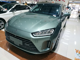 鸿蒙智行 问界M5 2022款 增程后驱标准版