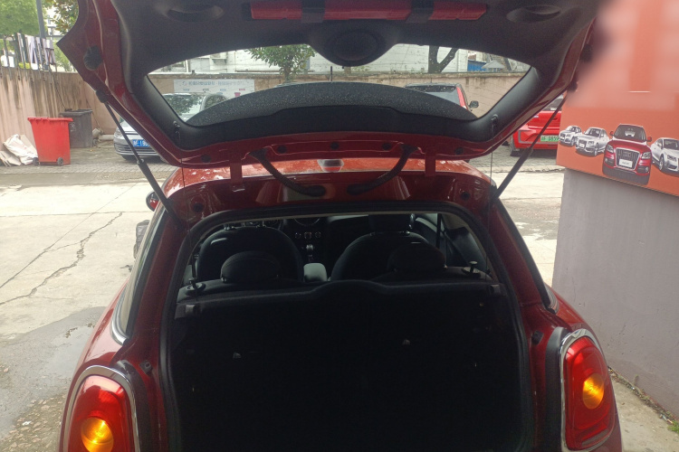 MINI 2016款 1.2T ONE 先锋派局部细节23