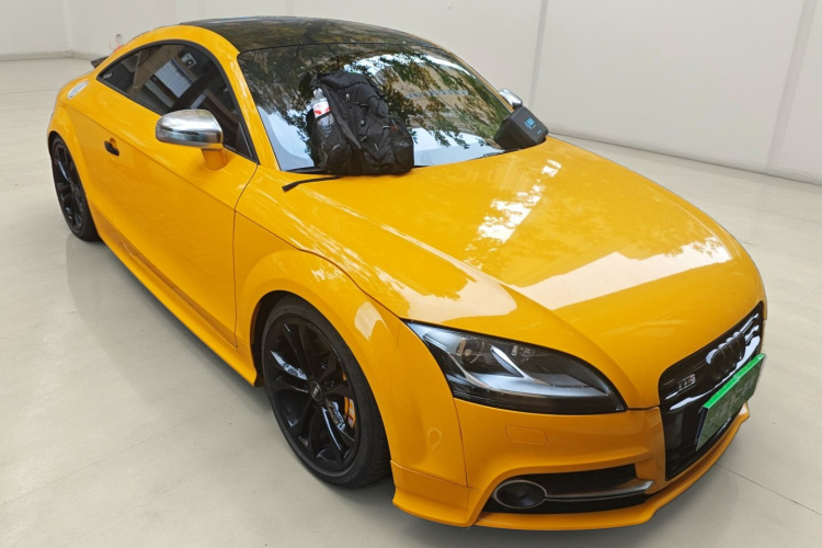 奥迪TTS 2013款 TTS Coupe 2.0TFSI quattro车身外观3