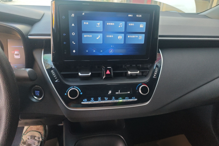 丰田 雷凌 2021款 185T CVT运动版局部细节16