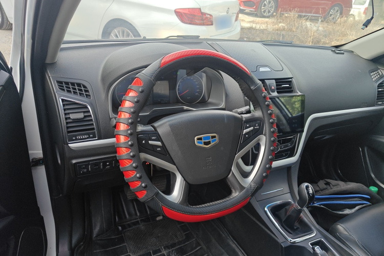 吉利汽车 帝豪 2016款 三厢 1.5L 手动向上版中控内饰12