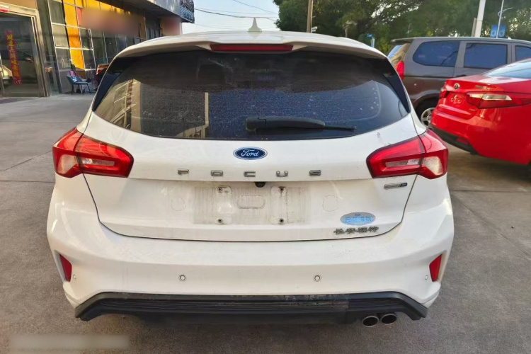 福特 福克斯Active 2021款 EcoBoost 180 自动劲潮型车身外观6003