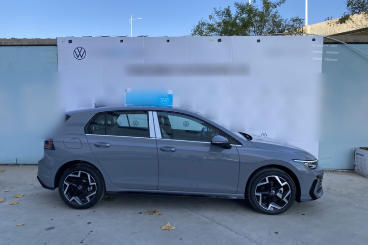 大众 高尔夫 2025款 改款 300TSI R-Line车身外观6002