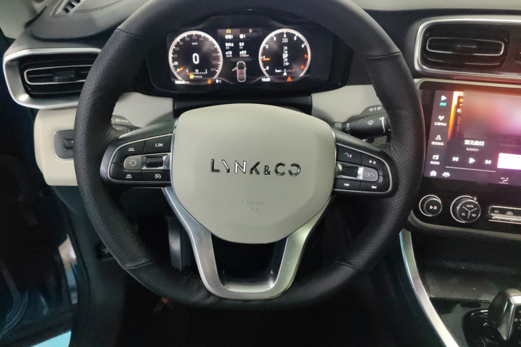 领克01 2019款 2.0T 两驱耀Pro版 国VI中控内饰13