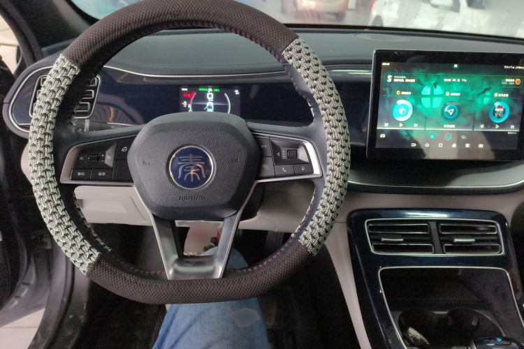 比亚迪 秦PLUS 2021款 DM-i 55KM 旗舰型中控内饰7002