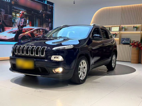 Jeep 自由光 2016款 2.4L 领先版