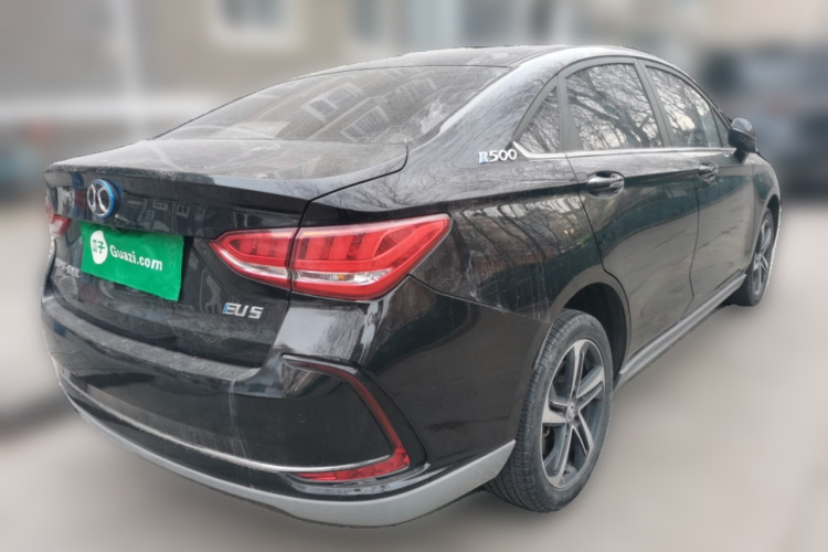 北京汽车 北京EU5 2018款 R500 智风版车身外观7