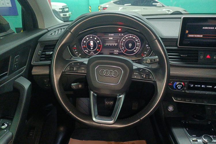奥迪Q5L 2018款 45 TFSI 尊享时尚型 国V局部细节13